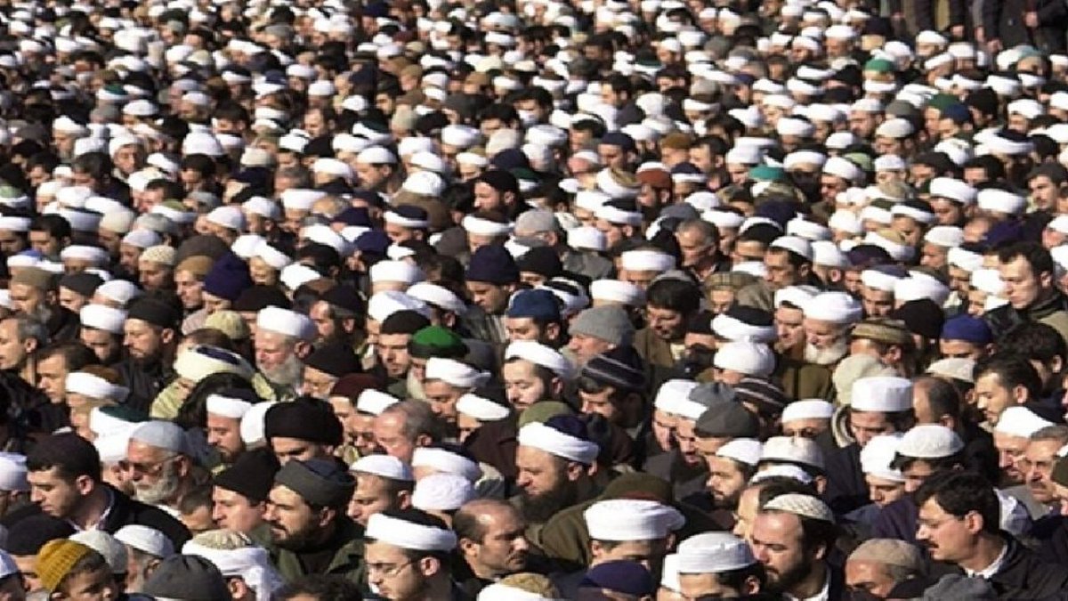 Her tarikat bir FETÖ adayıdır