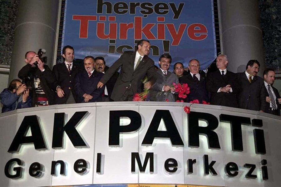AKP’nin 20 yılı: Asla yalnız yürümedi