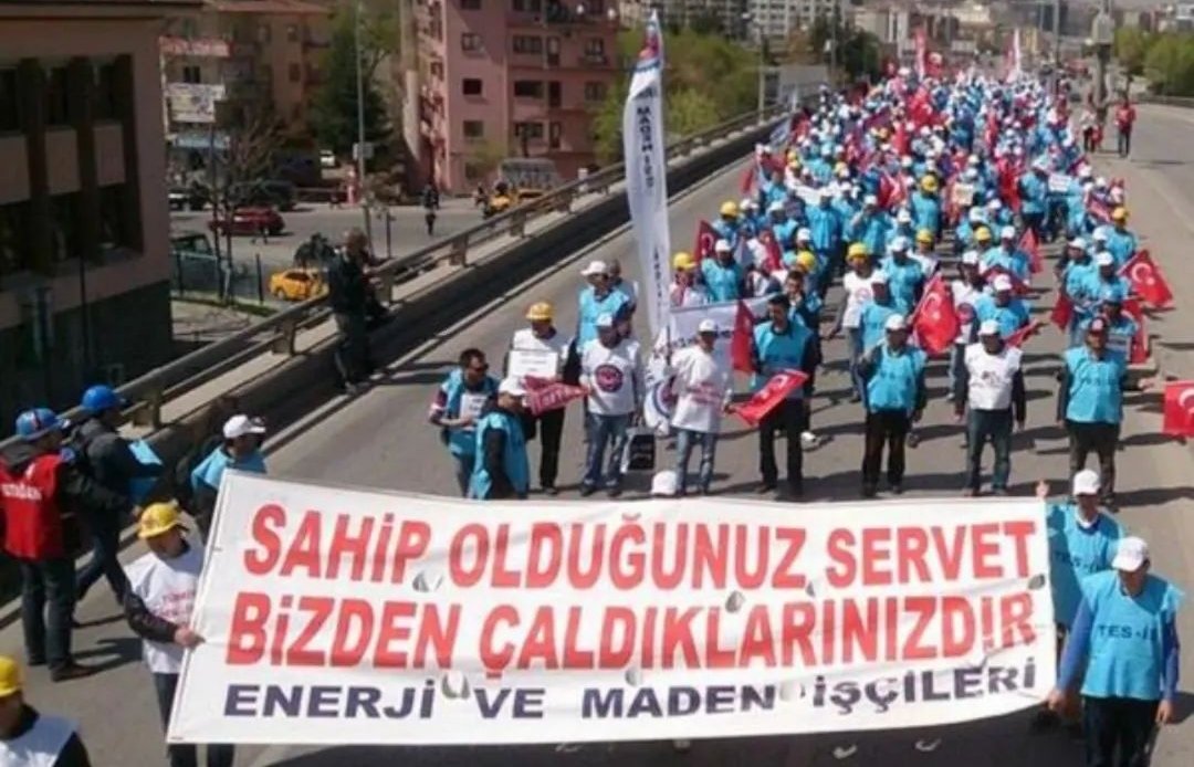 Deprem değil, kapitalizm öldürür!