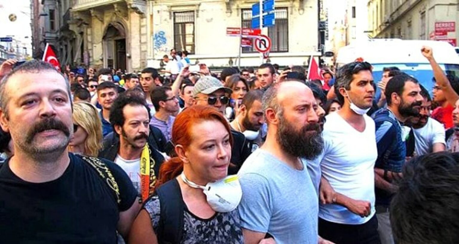 Ayşe Barım kavgasının ardında yatanlar