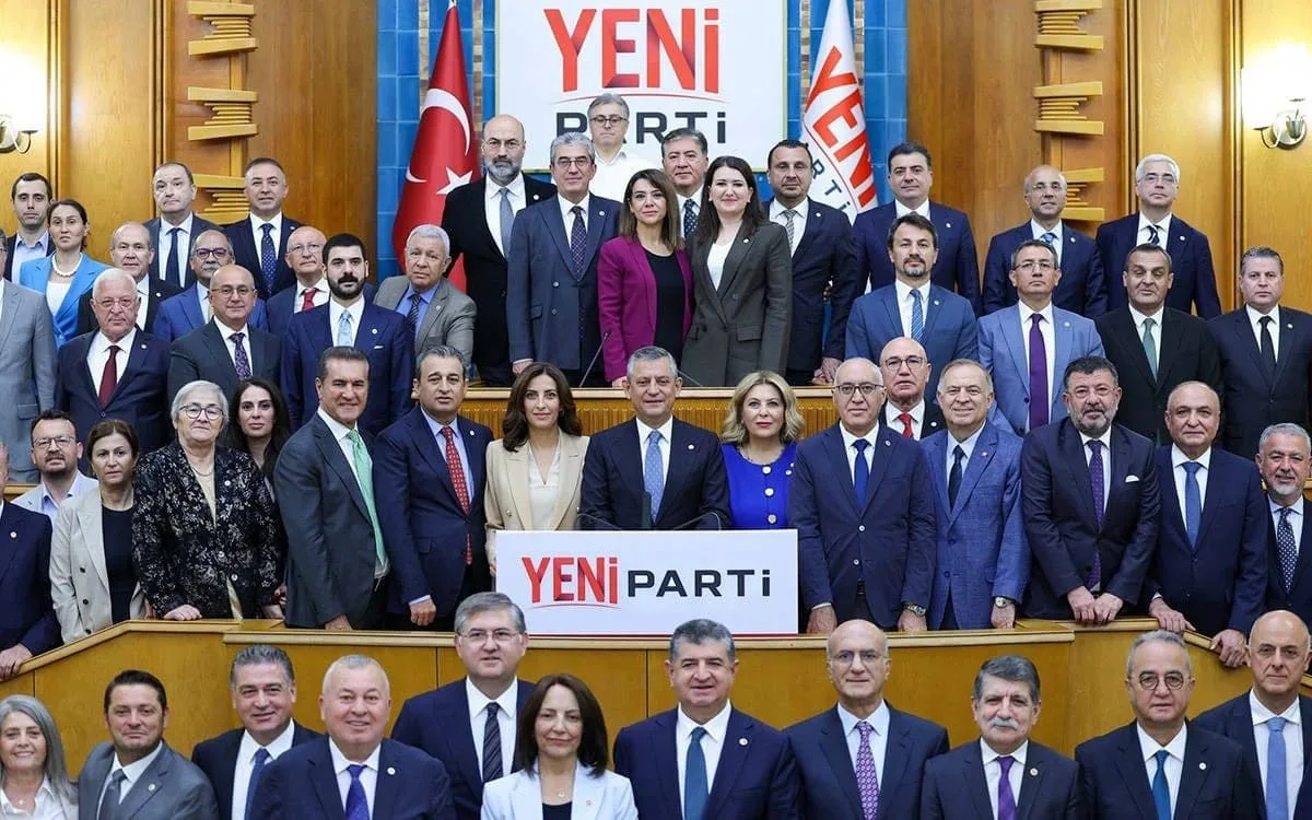 AKP’den ‘Yeni CHP’ye, ‘Yeni CHP’den Yeni Parti’ye: Burjuva siyasetinin matruşkaları ve yapısal sürekliliği